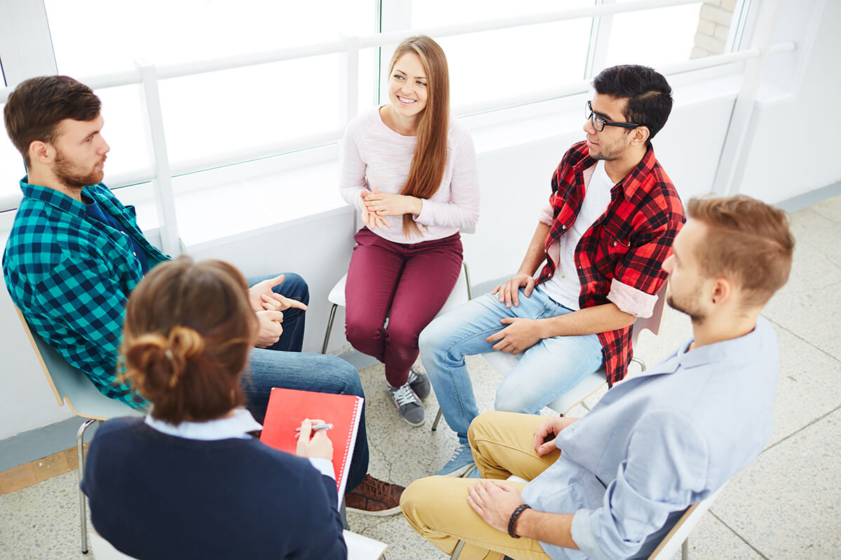 group therapy at a beaverton rehabilitation center