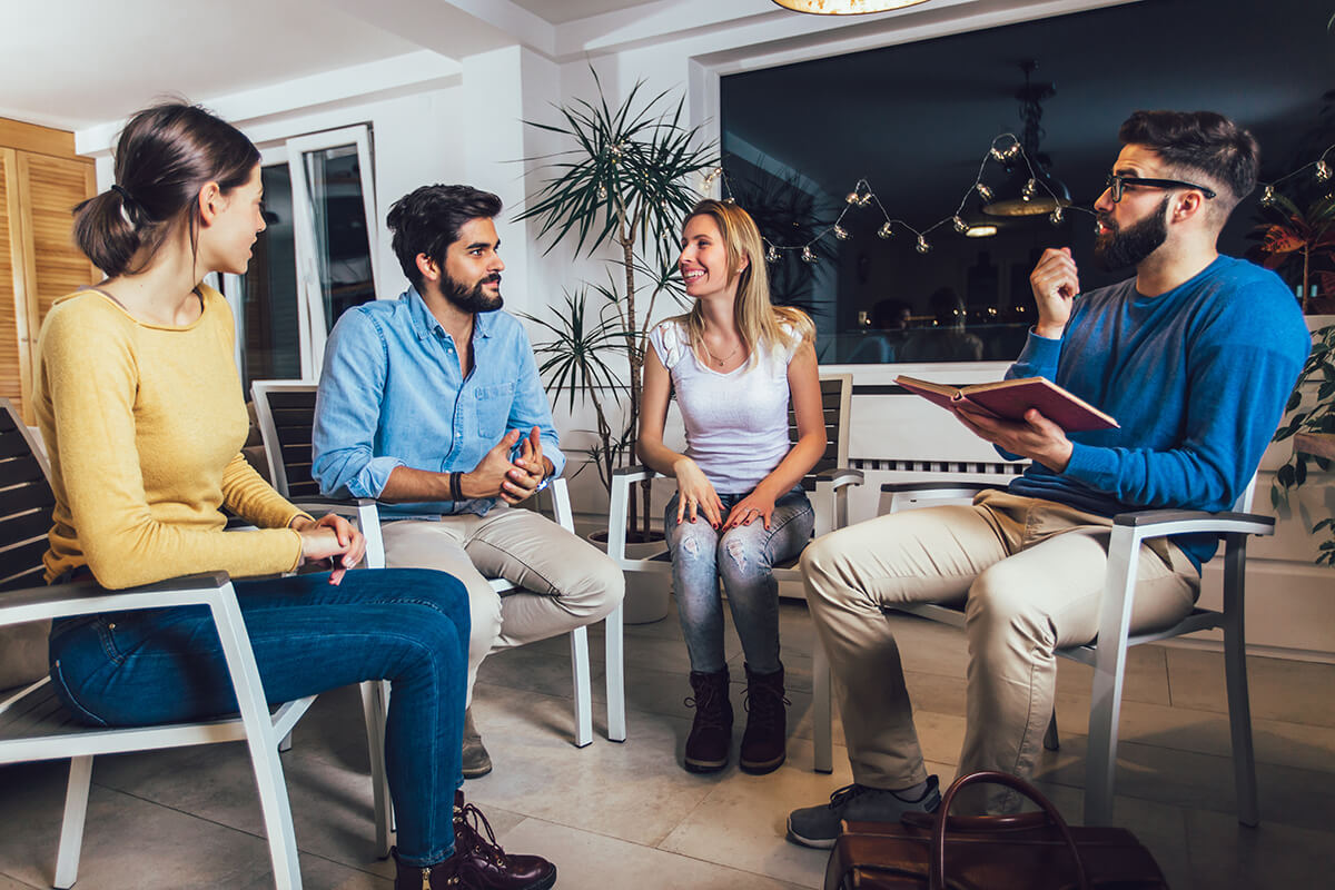 a group of patients discussing a suboxone treatment plan