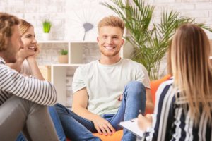 group in therapy at a heroin rehab center near Medford